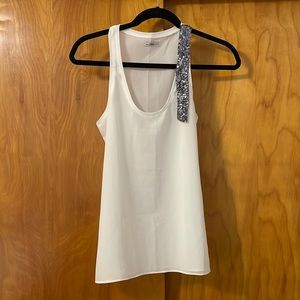 Off-White Solid sleeveless top for women